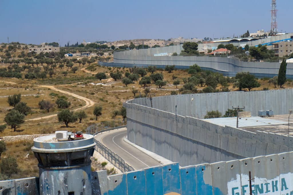 גדר ההפרדה. צילום: שאטרסטוק