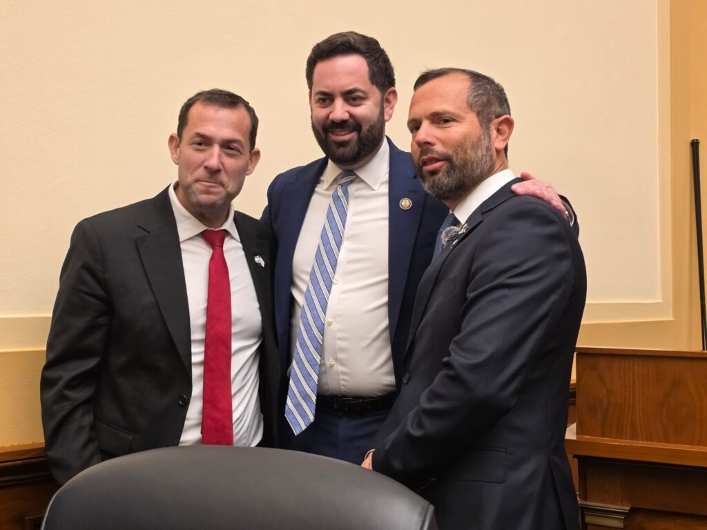 ישראל גנץ, מייק לולר ויוסי דגן.
