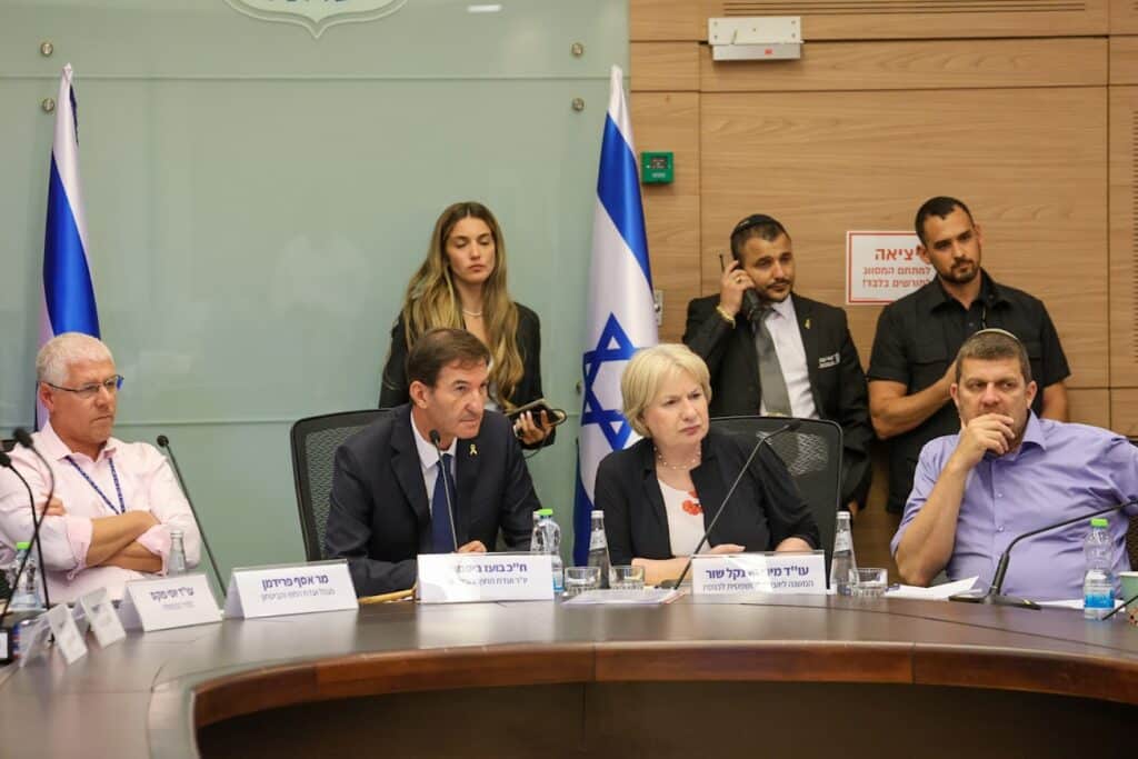 דיון בעניין חוק הגיוס בוועדת החוץ והביטחון | צילום: דני שם טוב, דוברות הכנסת