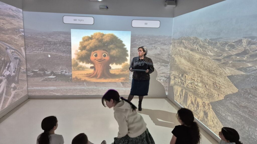 הלימוד בעקבות מחלקת הל"ה בגוש עציון