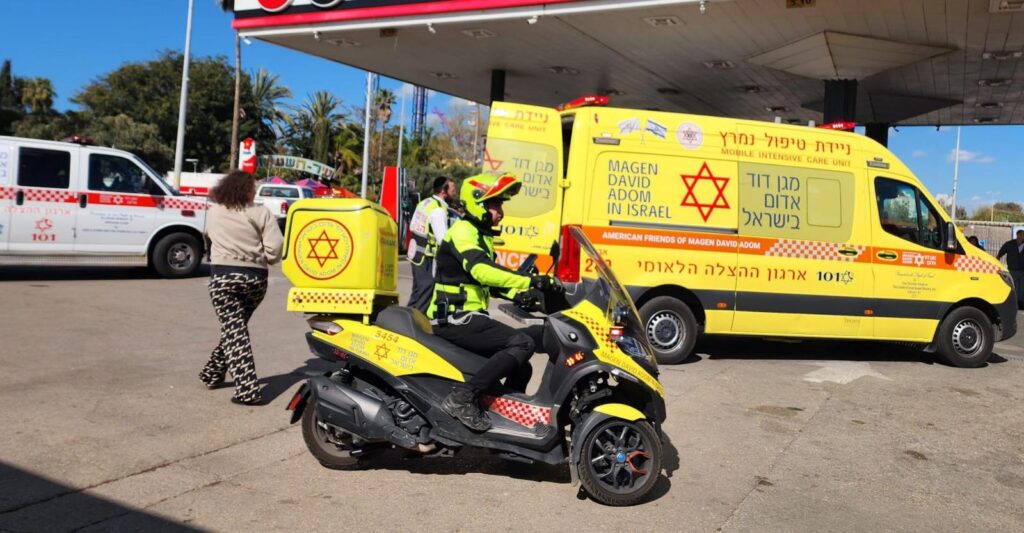 אמבולנס ואופנוע