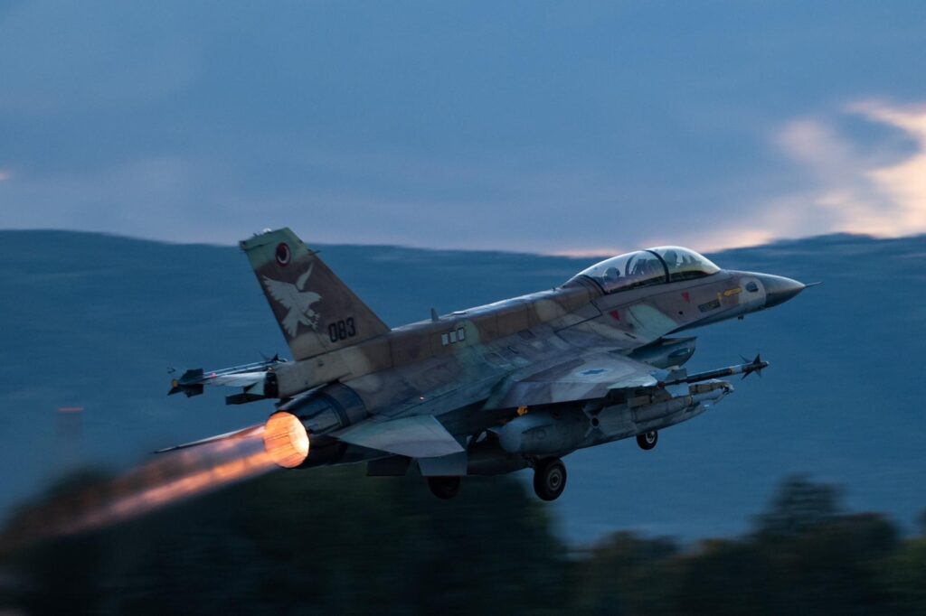 המראת מטוס קרב לתקיפות במרחב ביירות