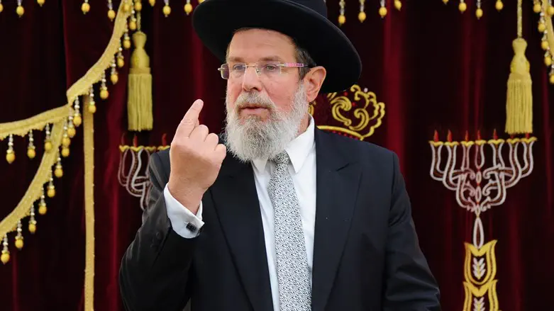 הרב הראשי, הרב קלמן בר שליט"א