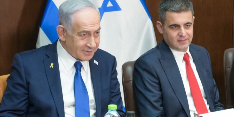 זיו אגמון עם ראש הממשלה בנימין נתניהו