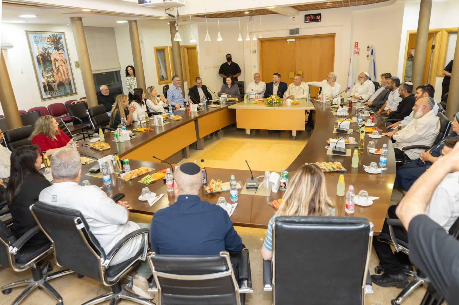 אות יקיר העיר אשקלון הוענק לשר סמוטריץ'.