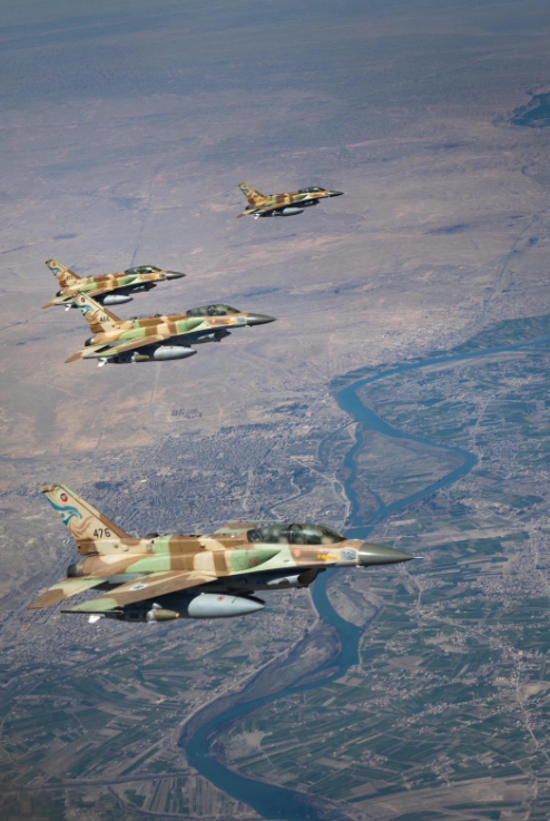מטוסי F16 של צה"ל בדרך לתקיפה באיראן.