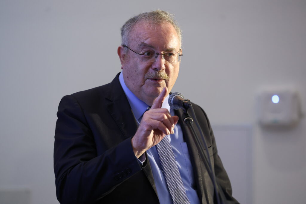 פרופ' דניאל הרשקוביץ.