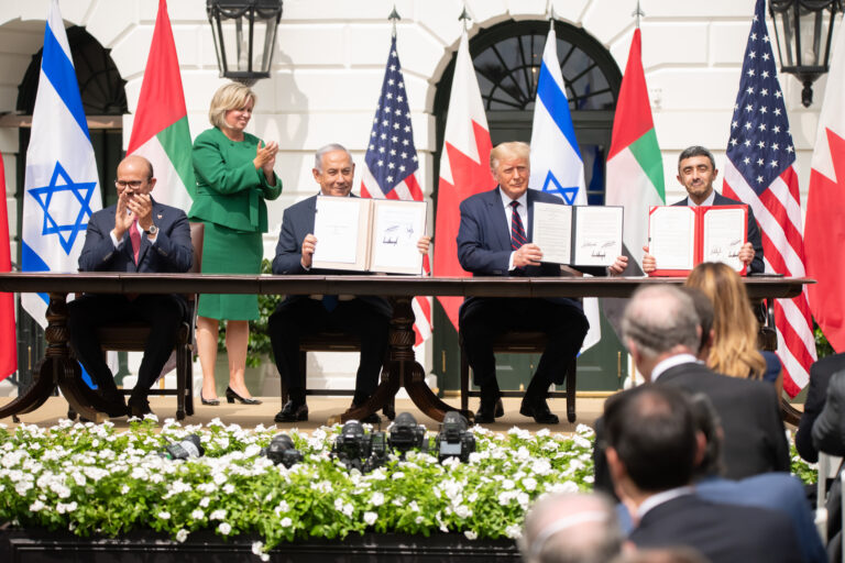 החתימה על הסכמי אברהם בבית הלבן, ספטמבר 2020 | צילום: רשתות ערביות