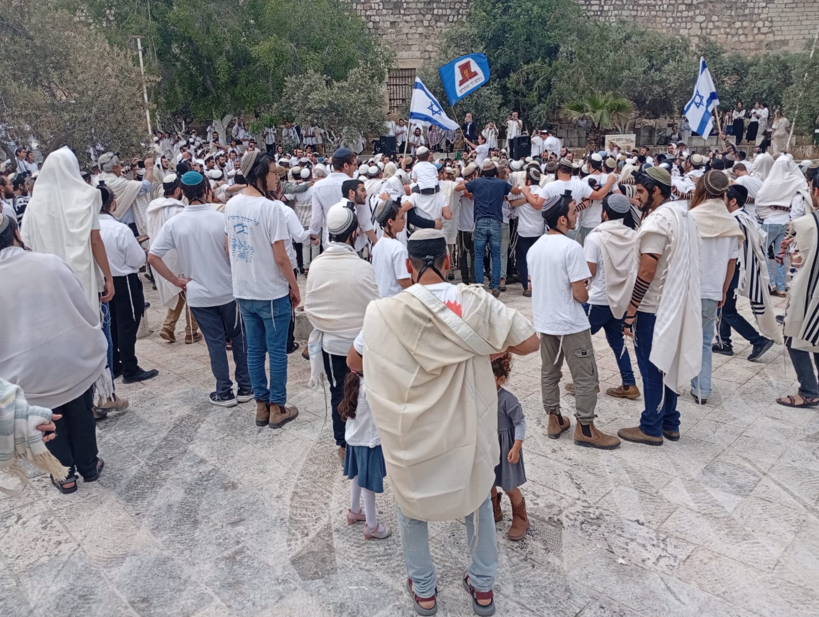 הלל בשער השבטים. צילום: יצהר שריד