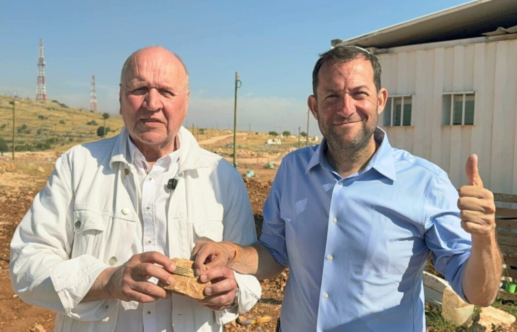 מארט הלמה עם יוסי דגן