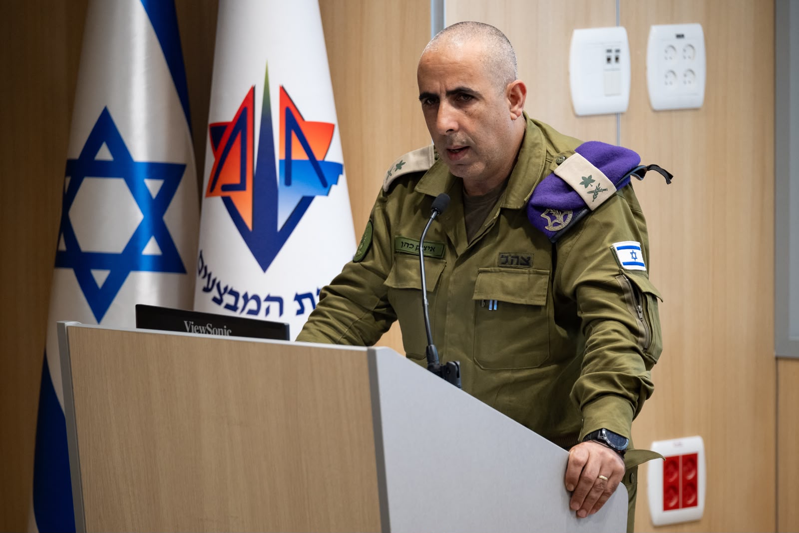 ראש אגף המבצעים, אלוף איציק כהן.