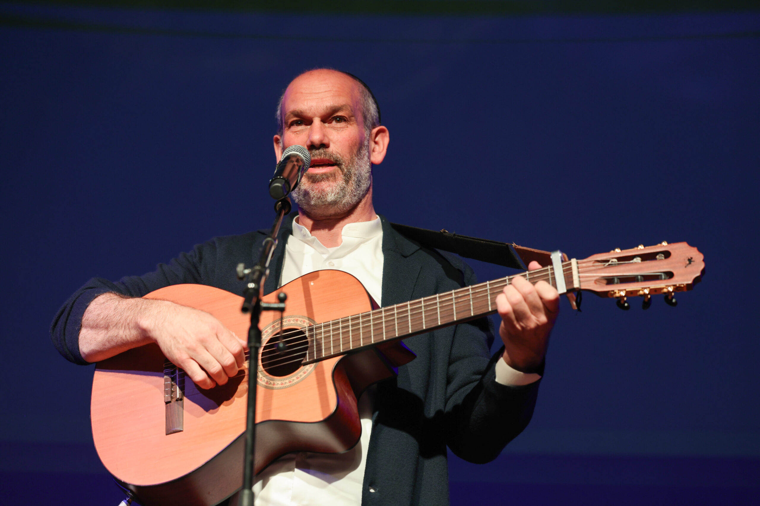 פלאש 90 , יונתן רזאל