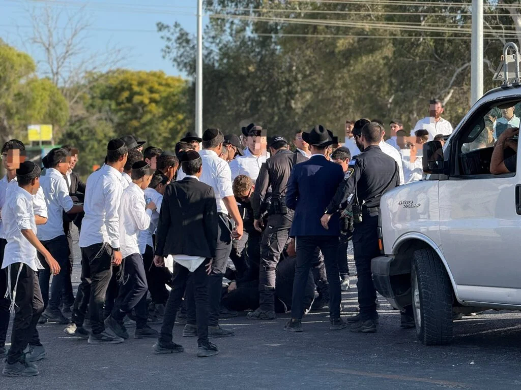 הפגנת חרדים.
