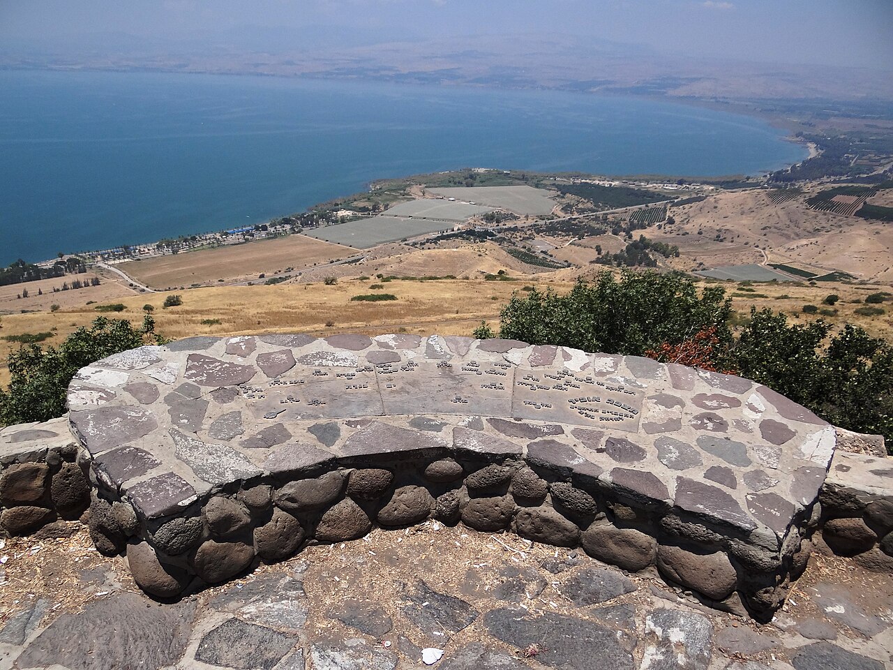 ויקיפדיה, מאושר לשימוש