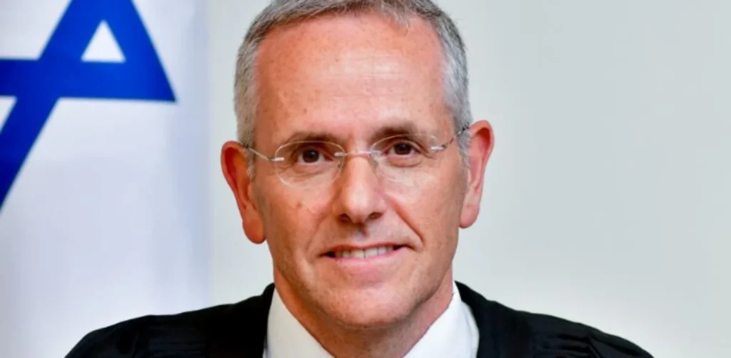 השופט דוד מינץ.