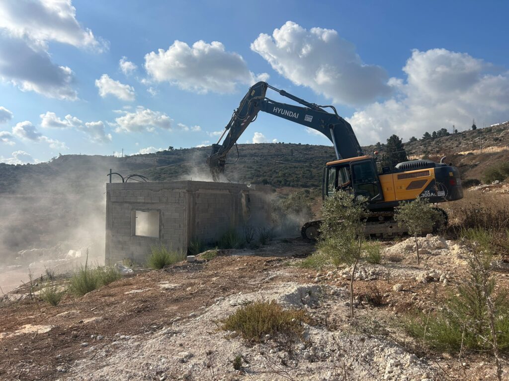 הרס המבנים הלא חוקים