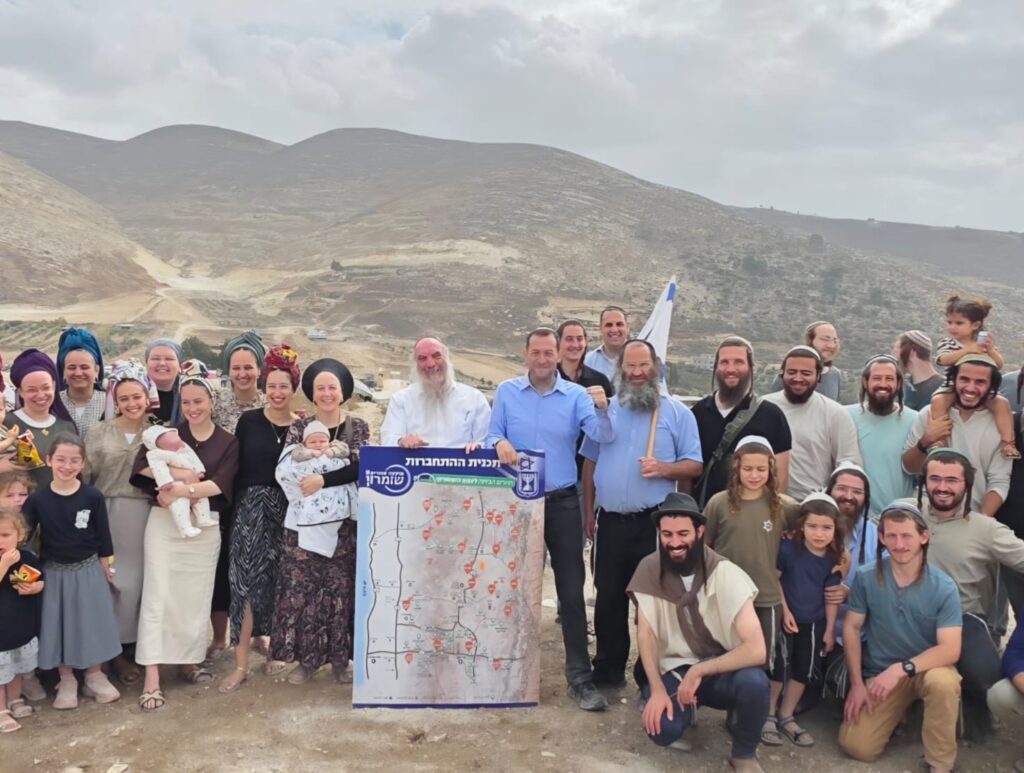 ישיבת רמת גן בגבע שומרון