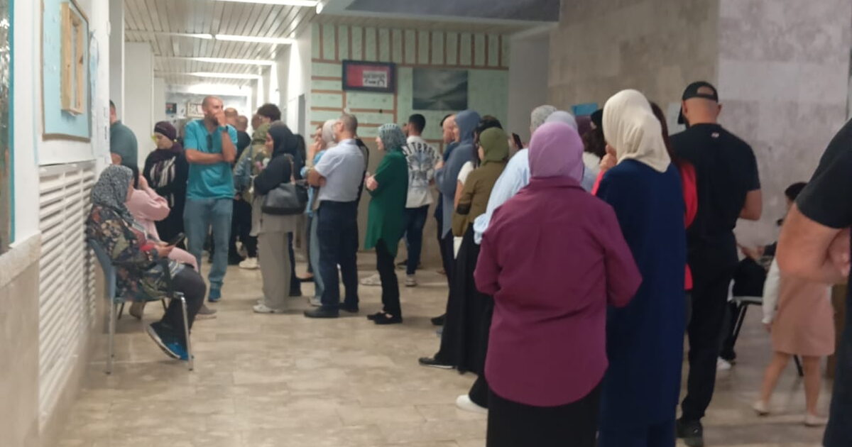 תורות של ערבים בקלפי.
